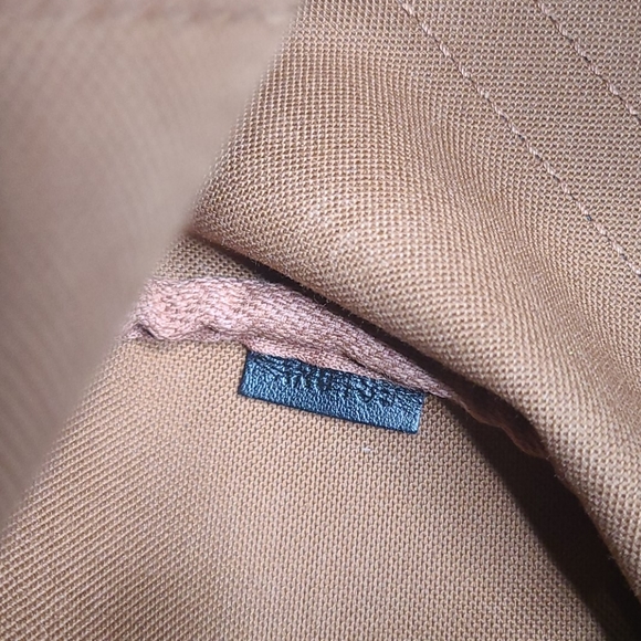 EUC LOUIS VUITTON SOLAR RAY PAPILLON VIRGIL ABLOH - Picture 14 of 17